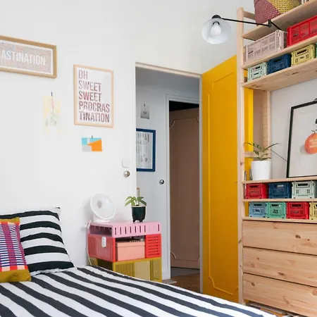 Apartment Love Nest Near La Paris